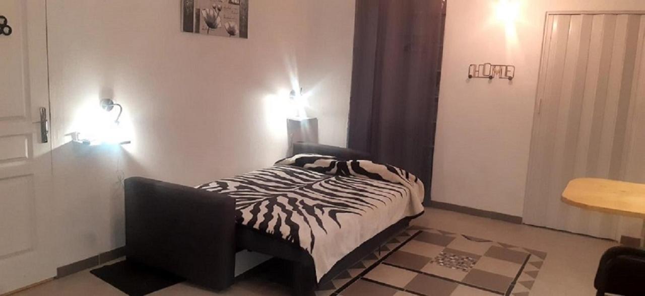Studio Bonne Nuit Bourg-Saint-Bernard Экстерьер фото